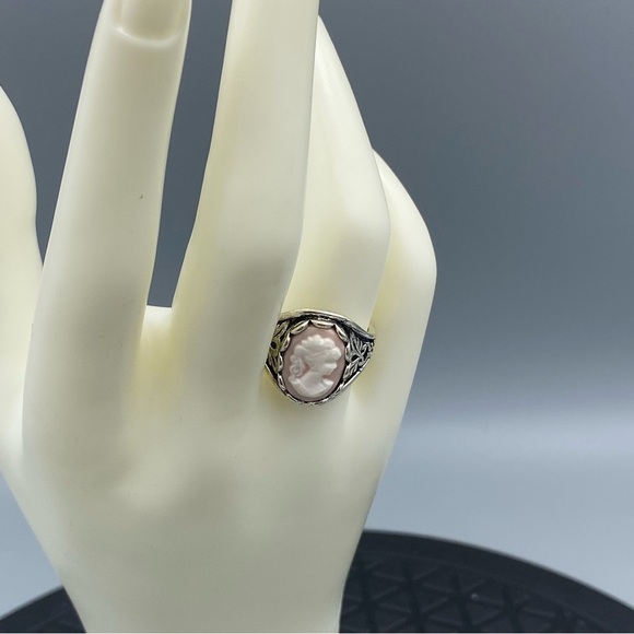 SILVER CAMEO RING SIZE 8 - Picture 7 of 11